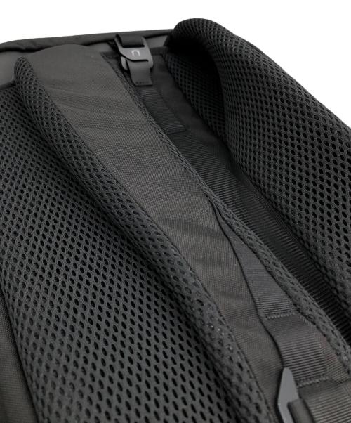 BLACK EMBER（ブラックエンバー）black ember (ブラックエンバー) RECTANGLE 2WAY PACK ブラック サイズ:下記参照の古着・服飾アイテム