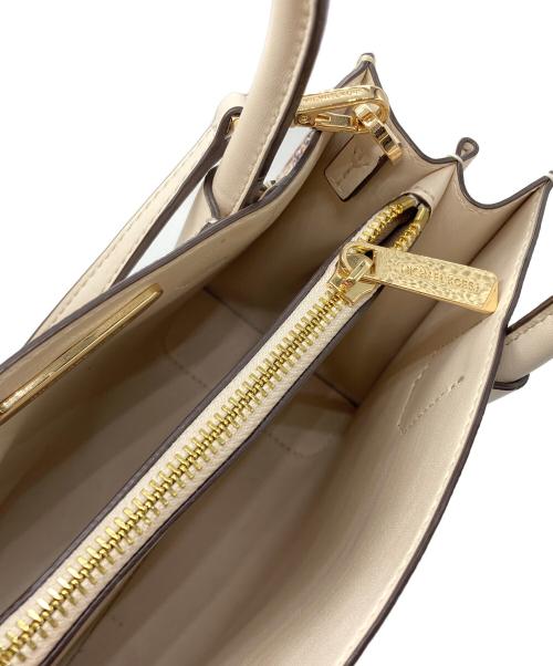 MICHAEL KORS（マイケル・コース）MICHAEL KORS (マイケル・コース) 2WAYバッグ ベージュの古着・服飾アイテム