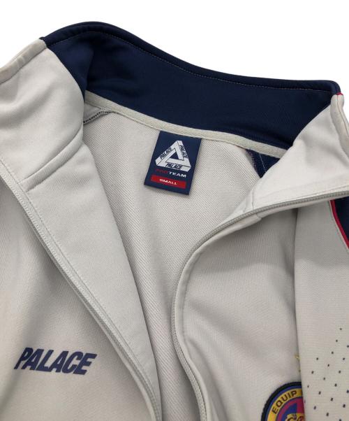 PALACE（パレス）PALACE (パレス) PRO TEAM POLYKNIT FUNNEL オフホワイト サイズ:Sの古着・服飾アイテム