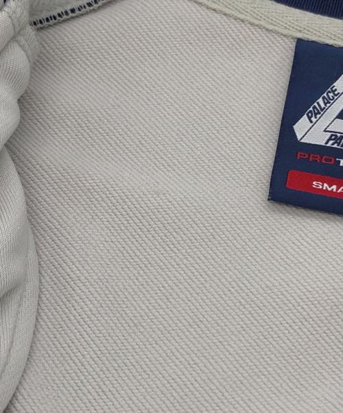 PALACE（パレス）PALACE (パレス) PRO TEAM POLYKNIT FUNNEL オフホワイト サイズ:Sの古着・服飾アイテム