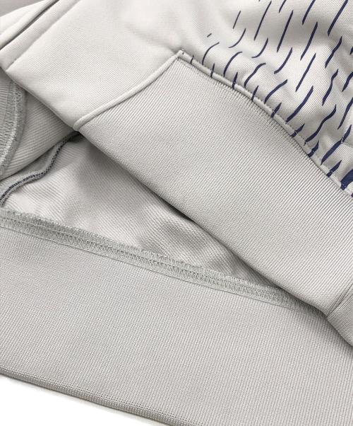 PALACE（パレス）PALACE (パレス) PRO TEAM POLYKNIT FUNNEL オフホワイト サイズ:Sの古着・服飾アイテム