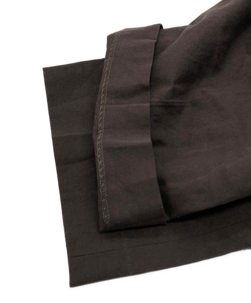 Con te（コンテ）Con te (コンテ) タック ノースリーブ オールインワン ブラウン サイズ:FREEの古着・服飾アイテム