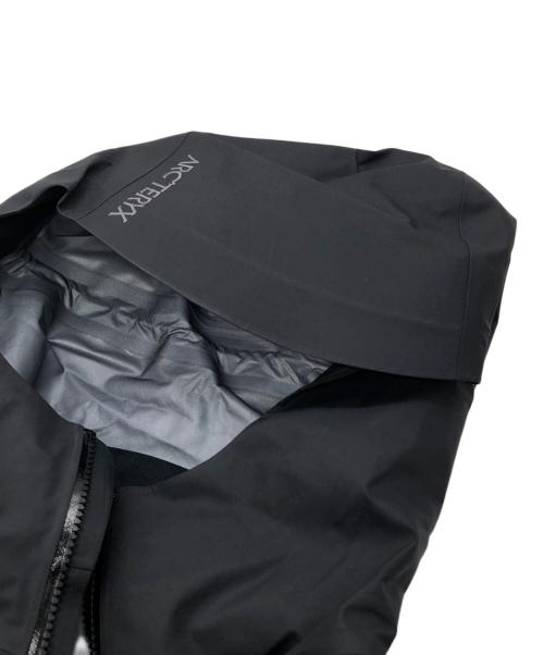 ARC'TERYX（アークテリクス）ARC'TERYX (アークテリクス) BETA JACKET M ブラック サイズ:Sの古着・服飾アイテム