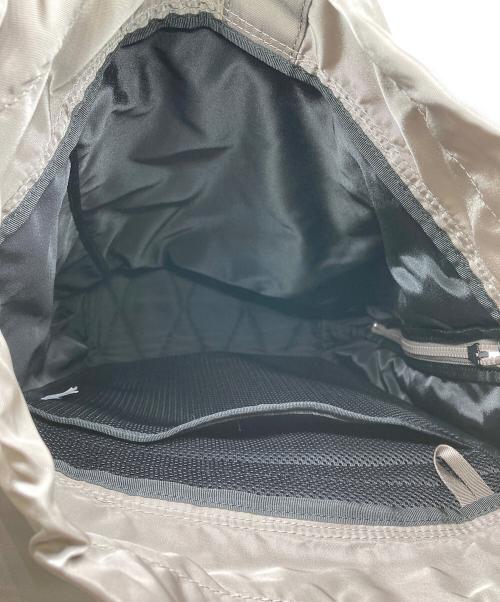 PORTER GIRL（ポーターガール）PORTER GIRL (ポーターガール) シェルバックパック シルバーの古着・服飾アイテム