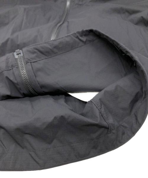 ARC'TERYX（アークテリクス）ARC'TERYX (アークテリクス) SQUAMISH HOODY ブラック サイズ:Mの古着・服飾アイテム
