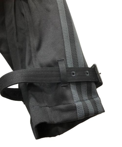 adidas（アディダス）adidas (アディダス) トレンチコート ブラック サイズ:ＸＬ 未使用品の古着・服飾アイテム