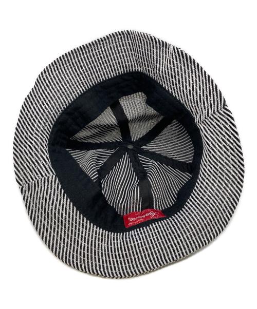 SUPREME（シュプリーム）Supreme (シュプリーム) Stripe Mesh Bell Hat ホワイト×ブラック サイズ:M/Lの古着・服飾アイテム