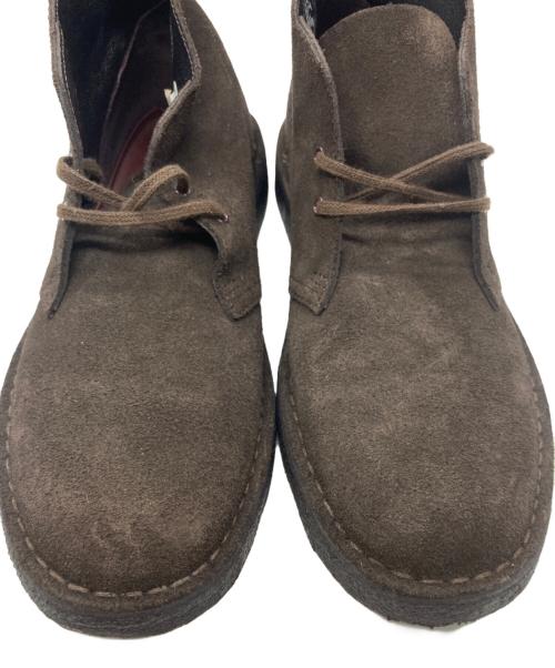 CLARKS（クラークス）CLARKS (クラークス) チャッカーブーツ ブラウン サイズ:27.5の古着・服飾アイテム