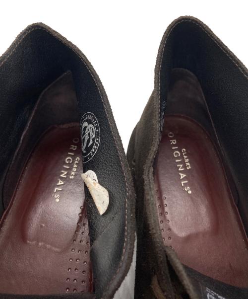 CLARKS（クラークス）CLARKS (クラークス) チャッカーブーツ ブラウン サイズ:27.5の古着・服飾アイテム