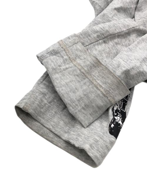 PALACE（パレス）PALACE (パレス) Tri-Bone Longsleeve グレー サイズ:Sの古着・服飾アイテム