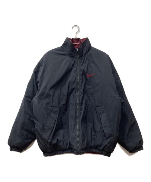 NIKE（ナイキ）NIKE (ナイキ) 中綿ジャケット ブラック×レッド サイズ:Lの古着・服飾アイテム