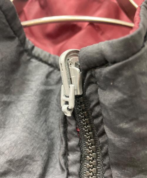 NIKE（ナイキ）NIKE (ナイキ) 中綿ジャケット ブラック×レッド サイズ:Lの古着・服飾アイテム