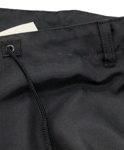 JUNYA WATANABE MAN（ジュンヤワタナベマン）JUNYA WATANABE MAN (ジュンヤワタナベマン) エステルマットクロスカーゴパンツ ブラック サイズ:XSの古着・服飾アイテム