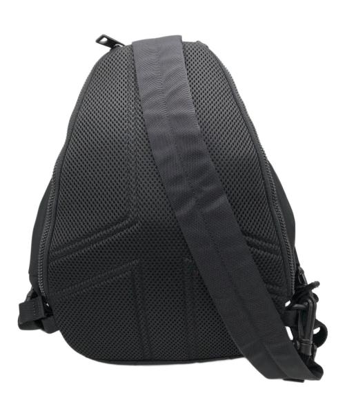 Onitsuka Tiger（オニツカタイガー）Onitsuka Tiger (オニツカタイガー) ボディーバッグ ブラックの古着・服飾アイテム