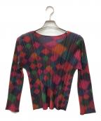 PLEATS PLEASEプリーツプリーズ）の古着「総柄プリーツカットソー」｜レッド