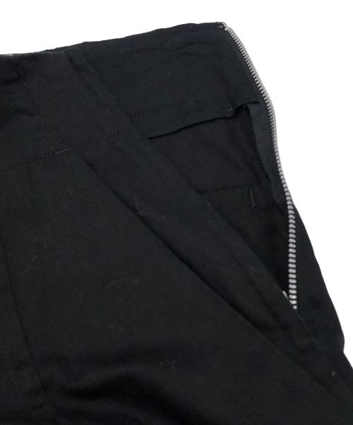 Y's（ワイズ）Y's (ワイズ) COTTON TWILL RANDOM TUCK PANTS ブラック サイズ:1の古着・服飾アイテム