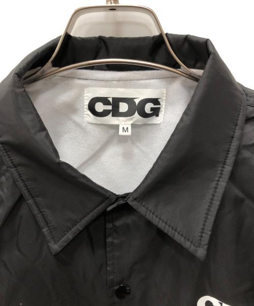 CDG（シーディージー）CDG (シーディージー) バッグロゴコーチジャケット ブラック サイズ:Mの古着・服飾アイテム