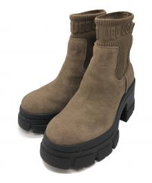 UGG（アグ）の古着「Brooklyn Chelsea」｜ブラウン