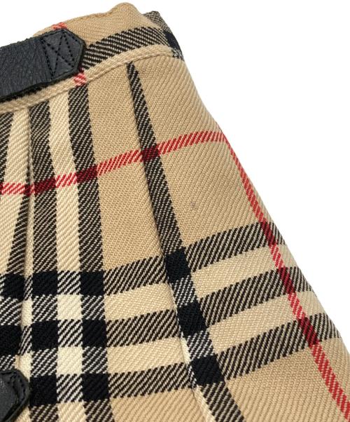 Burberry's（バーバリーズ）Burberry's (バーバリーズ) ノバチェックラップスカート ベージュ サイズ:38の古着・服飾アイテム