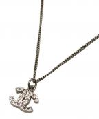 CHANELシャネル）の古着「ココマークラインストーンネックレス」｜シルバー