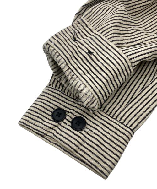 CarHartt（カーハート）CarHartt (カーハート) HAYWOOD COAT ホワイト サイズ:Sの古着・服飾アイテム