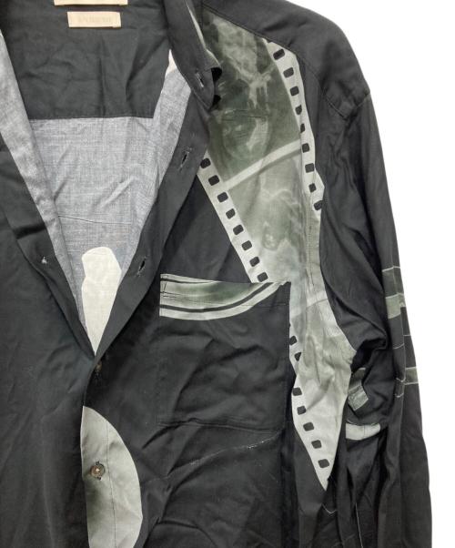 YOKE（ヨーク）YOKE (ヨーク) Photogram Printed Rayon Shirt ブラック サイズ:2の古着・服飾アイテム