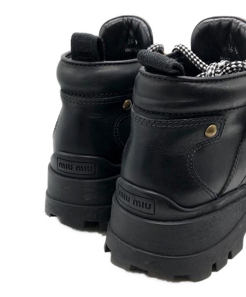 MIU MIU（ミュウミュウ）MIU MIU (ミュウミュウ) RIDGED SOLE BIKER BOOTS ブラック サイズ:36 1/2の古着・服飾アイテム