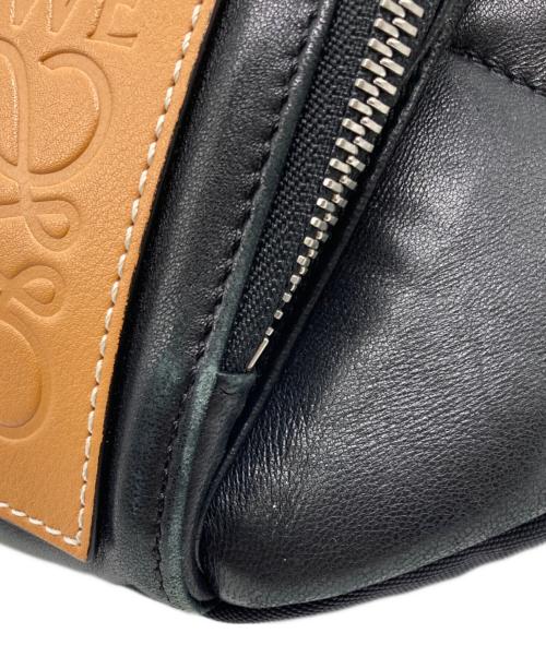 LOEWE（ロエベ）LOEWE (ロエベ) Bumbag Puffy ブラックの古着・服飾アイテム
