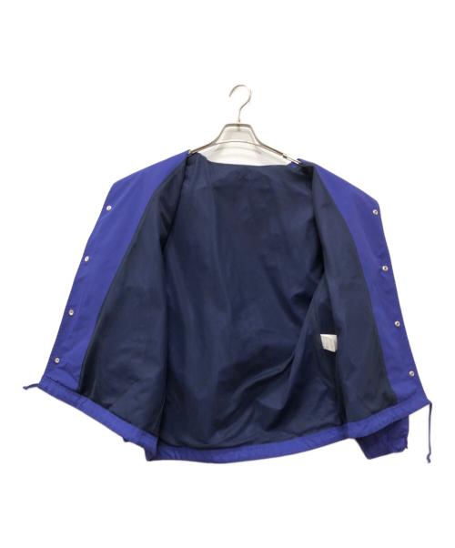 UNDERCOVER（アンダーカバー）UNDERCOVER (アンダーカバー) CAN (キャン・グループ) プリントナイロンコーチジャケット ネイビー サイズ:2の古着・服飾アイテム