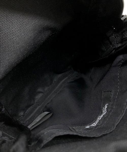 UNDERCOVER（アンダーカバー）UNDERCOVER (アンダーカバー) ロゴショルダーポーチ ブラック サイズ:下記参照の古着・服飾アイテム