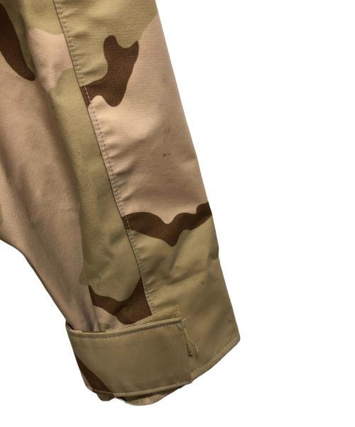 US ARMY（ユーエスアーミー）US ARMY (ユーエスアーミー) ECWCS GEN1 GORE-TEX ブラウン サイズ:Ｌの古着・服飾アイテム