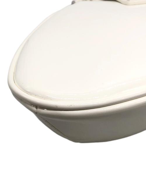 DIESEL（ディーゼル）DIESEL (ディーゼル) PLAY CROSS BODY BAG ホワイト サイズ:下記参照の古着・服飾アイテム