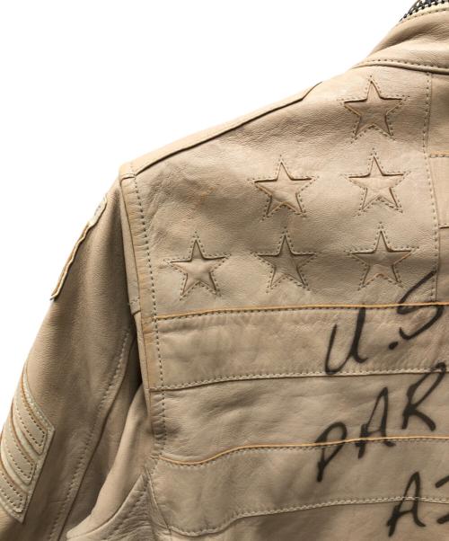 AVIREX（アヴィレックス）AVIREX (アヴィレックス) M-65 レザージャケット ベージュ サイズ:Lの古着・服飾アイテム