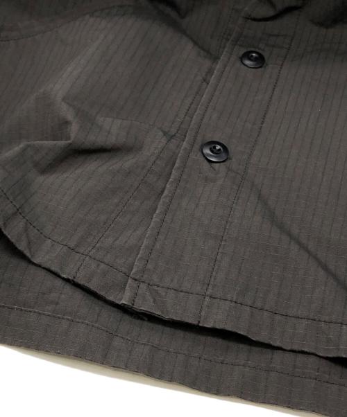 Pilgrim Surf+Supply（ピルグリム サーフサプライ）Pilgrim Surf+Supply (ピルグリム サーフサプライ) Leon Coaches Jacket カーキ サイズ:XLの古着・服飾アイテム