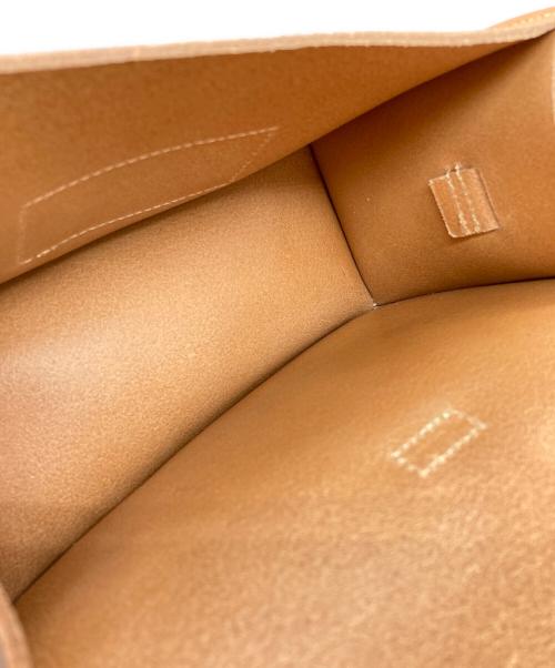 archi（アーキ）archi (アーキ) LEATHER SHOULDER BAG ベージュ サイズ:下記参照の古着・服飾アイテム