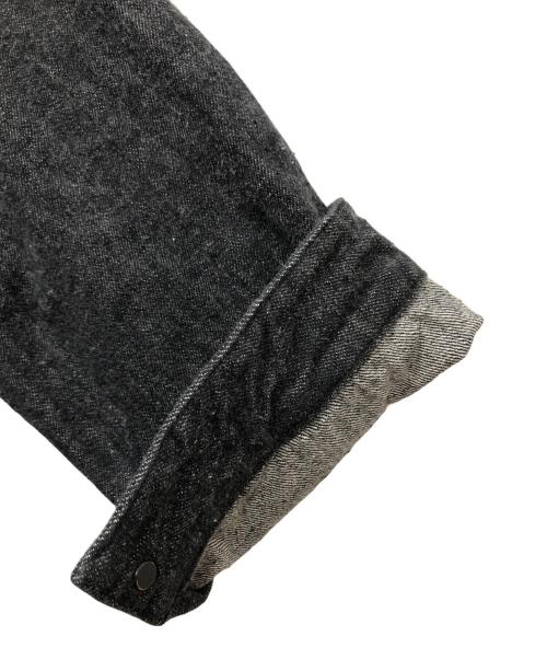 COMOLI（コモリ）COMOLI (コモリ) シンチバック付き デニム トラッカー ジャケット ブラック サイズ:3の古着・服飾アイテム
