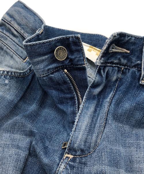 DOLCE & GABBANA（ドルチェ＆ガッバーナ）DOLCE & GABBANA (ドルチェ＆ガッバーナ) ダメージメタルパッチデニムパンツ インディゴ サイズ:44の古着・服飾アイテム
