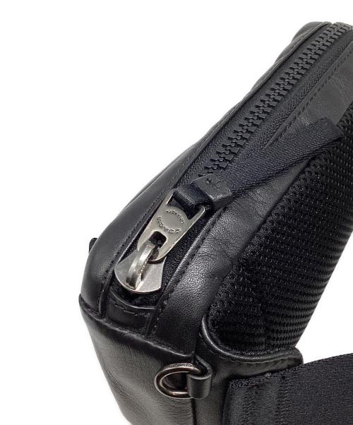 COACH（コーチ）COACH (コーチ) ボディーバッグ ブラック サイズ:下記参照の古着・服飾アイテム