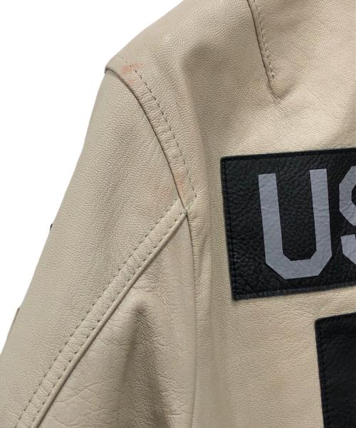 AVIREX（アヴィレックス）AVIREX (アヴィレックス) レザーフライトジャケット ベージュ サイズ:XLの古着・服飾アイテム