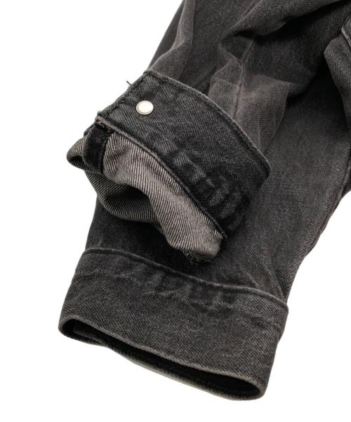 LEVI'S（リーバイス）LEVI'S (リーバイス) デニムジャケット グレー サイズ:Mの古着・服飾アイテム