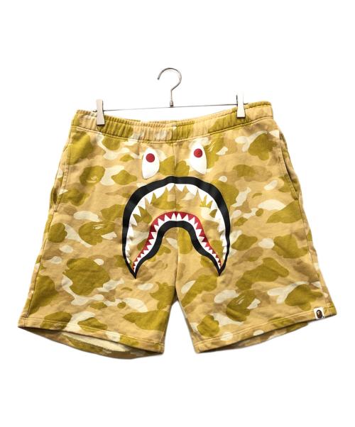 A BATHING APE（ア ベイシング エイプ）A BATHING APE (ア ベイシング エイプ) ハーフパンツ イエロー サイズ:Lの古着・服飾アイテム