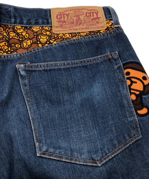 A BATHING APE（ア ベイシング エイプ）A BATHING APE (ア ベイシング エイプ) マイロ刺繍デニムパンツ インディゴ サイズ:XLの古着・服飾アイテム
