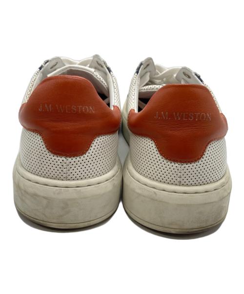 J.M.WESTON（ジェイエムウエストン）J.M.WESTON (ジェイエムウエストン) パンチング レザー スニーカー ホワイト サイズ:9 1/2の古着・服飾アイテム