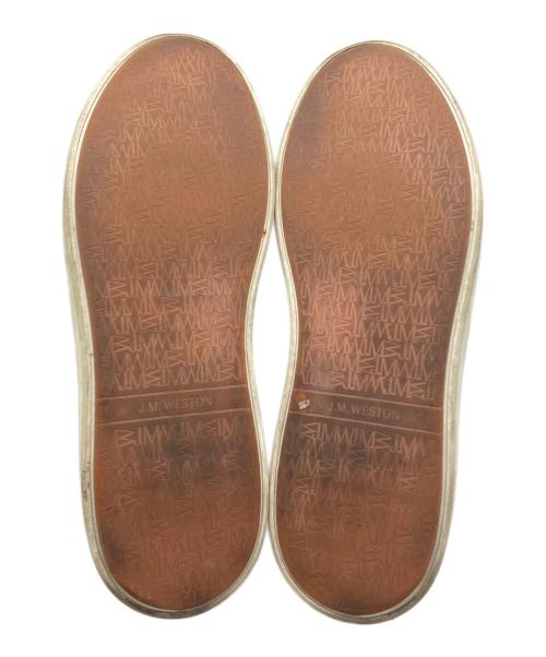 J.M.WESTON（ジェイエムウエストン）J.M.WESTON (ジェイエムウエストン) パンチング レザー スニーカー ホワイト サイズ:9 1/2の古着・服飾アイテム