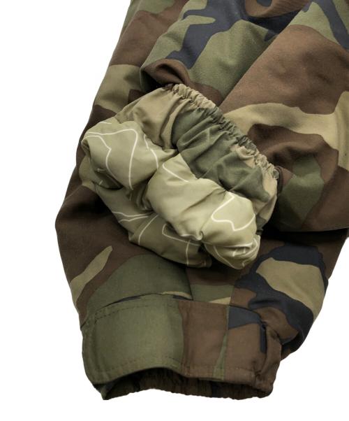 THE NORTH FACE（ザ ノース フェイス）THE NORTH FACE (ザ ノース フェイス) FUTURA (フューチュラ) マカルダウンジャケット オリーブ サイズ:下記参照の古着・服飾アイテム