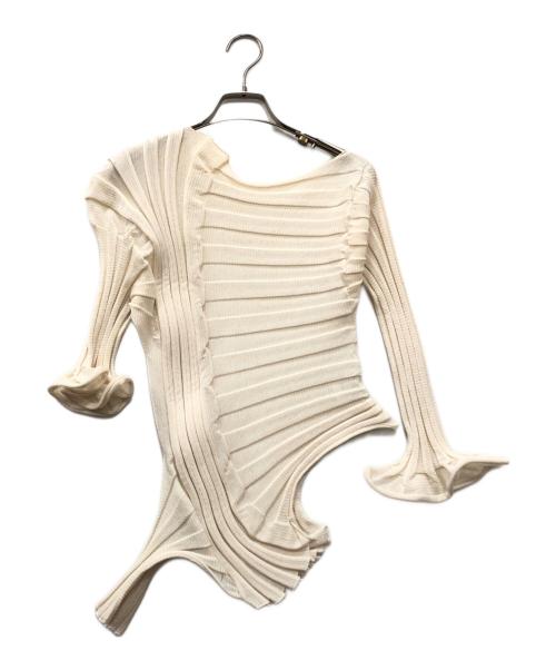 ISSEY MIYAKE（イッセイミヤケ）ISSEY MIYAKE (イッセイミヤケ) 変形ニット ベージュ サイズ:2の古着・服飾アイテム