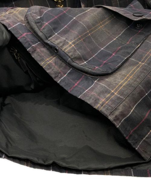 Barbour（バブアー）Barbour (バブアー) タータンビデイルオイルドジャケット ブラウン サイズ:C38の古着・服飾アイテム