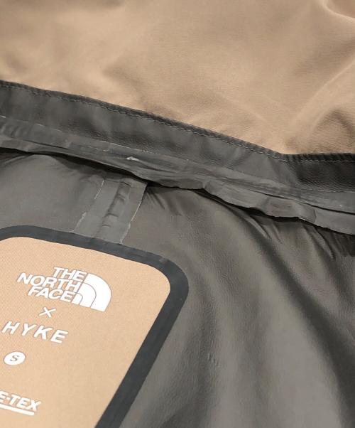 HYKE（ハイク）HYKE (ハイク) THE NORTH FACE (ザ ノース フェイス) GTX Military Coat ベージュ サイズ:Sの古着・服飾アイテム