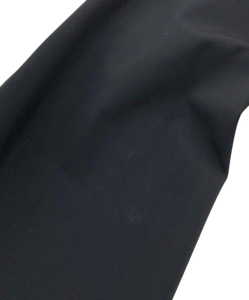 LARDINI（ラルディーニ）LARDINI (ラルディーニ) スナップ2Bテーラードナイロンジャケット ブラック サイズ:Sの古着・服飾アイテム