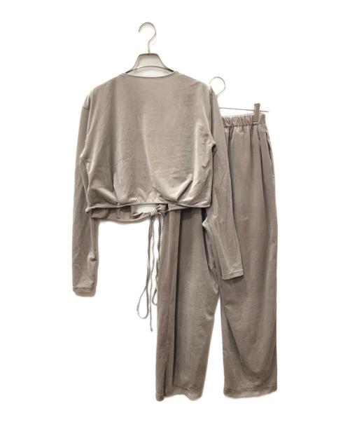 CLANE（クラネ）CLANE (クラネ) VELOR CACHECOEUR SET UP ベージュの古着・服飾アイテム